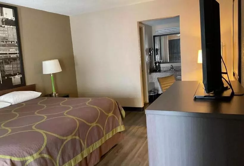 هتل Super 8 By Wyndham Chattanooga/east Ridge