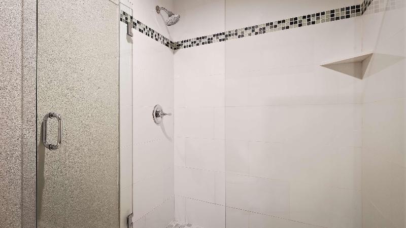 The Encinitan Hotel & Suites