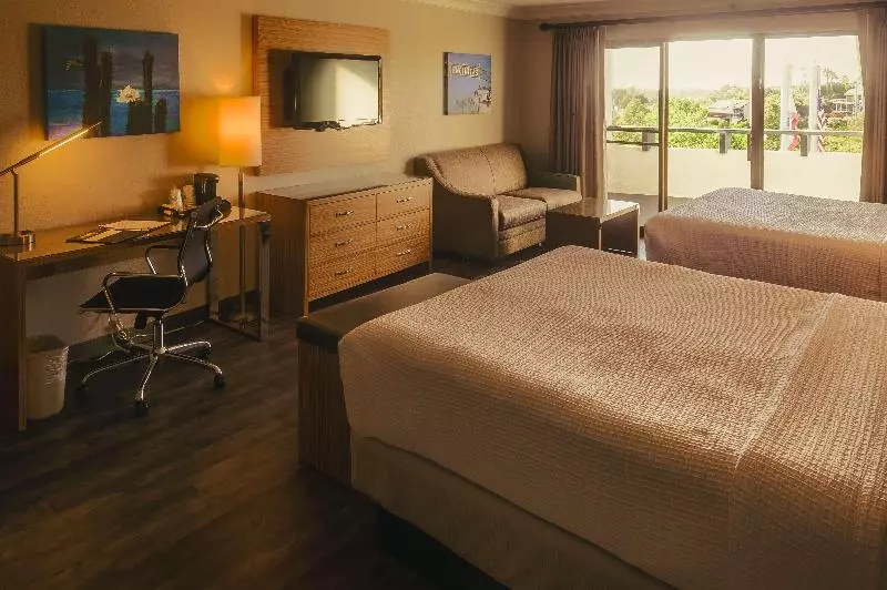 The Encinitan Hotel & Suites