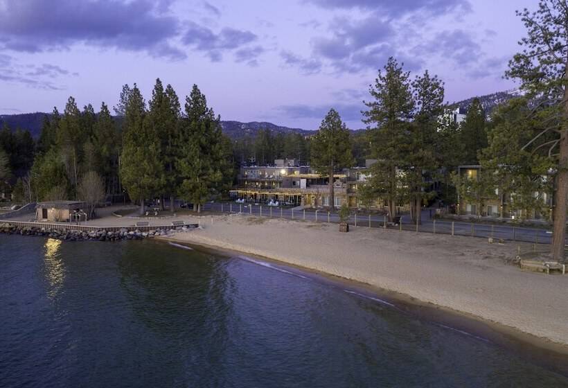 هتل The Landing Resort And Spa