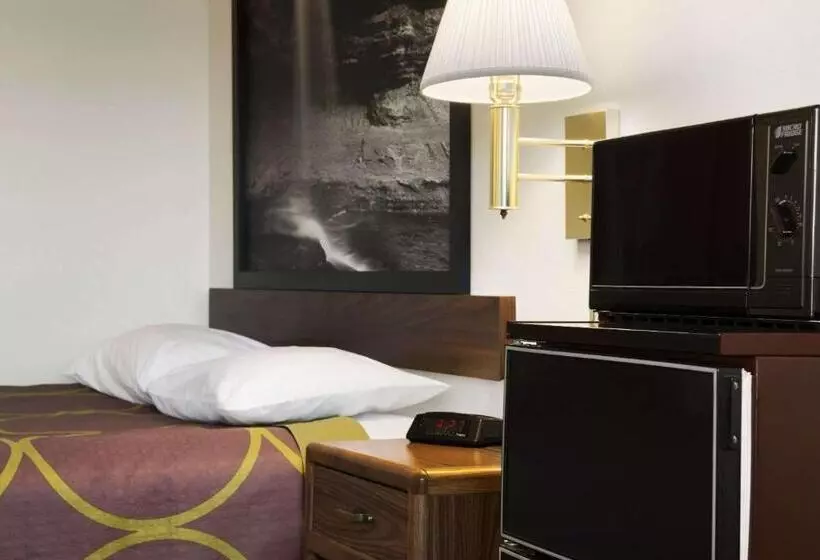 Мотель Super 8 By Wyndham Danville