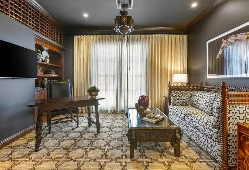 Omni Scottsdale Resort & Spa At Montelucia