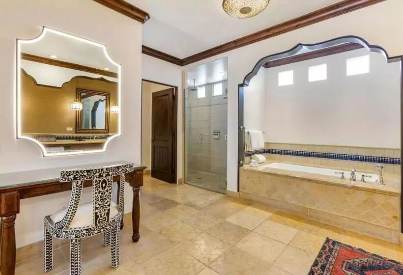 Omni Scottsdale Resort & Spa At Montelucia