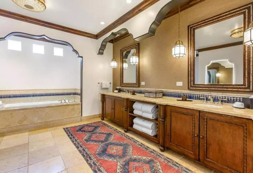 Omni Scottsdale Resort & Spa At Montelucia