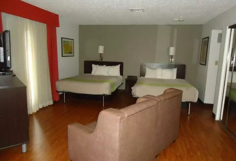 Studio 6 Lubbock, Tx