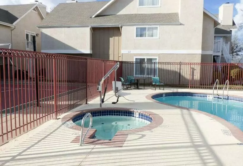 Studio 6 Lubbock, Tx