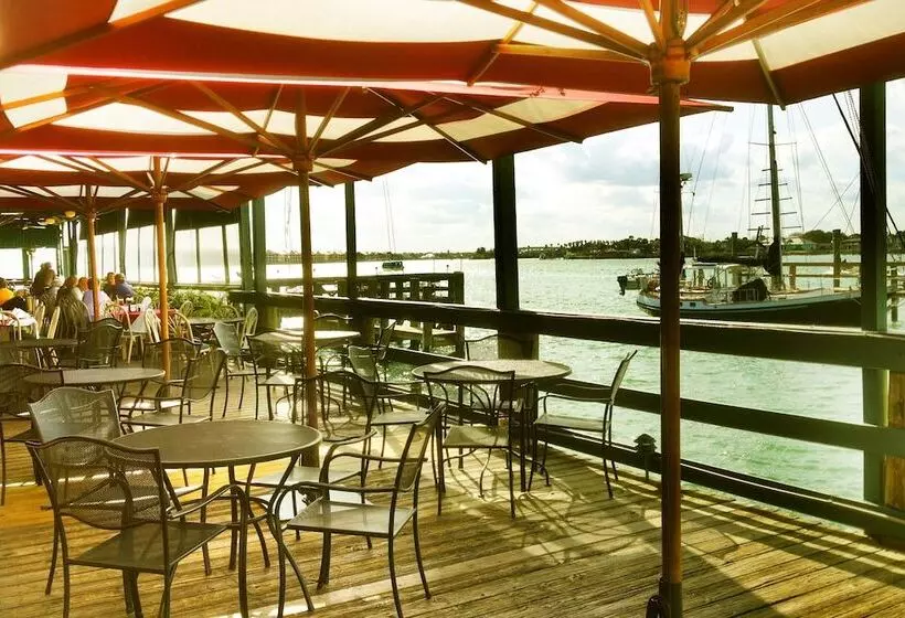 The Riverview Hotel New Smyrna Beach