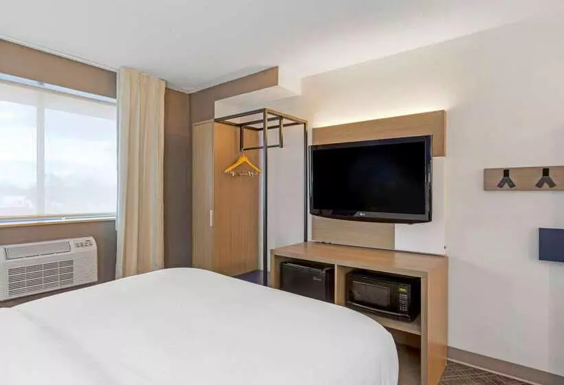 호텔 Comfort Inn Detroit Troy