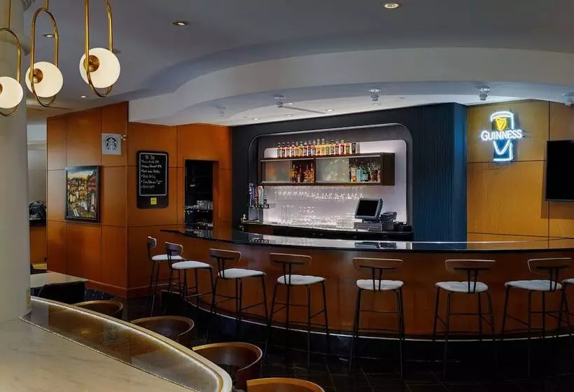 Szálloda Courtyard By Marriott Springfield Downtown