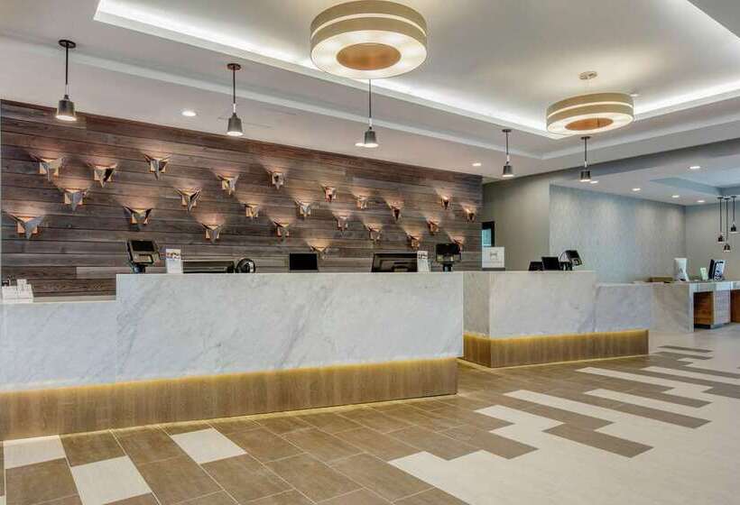 فندق Doubletree By Hilton Birmingham Perimeter Park