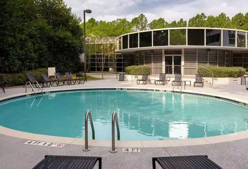 ホテル Doubletree By Hilton Birmingham Perimeter Park