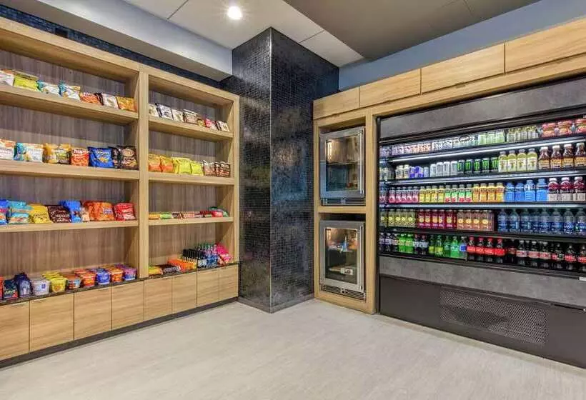 ホテル Doubletree By Hilton Birmingham Perimeter Park