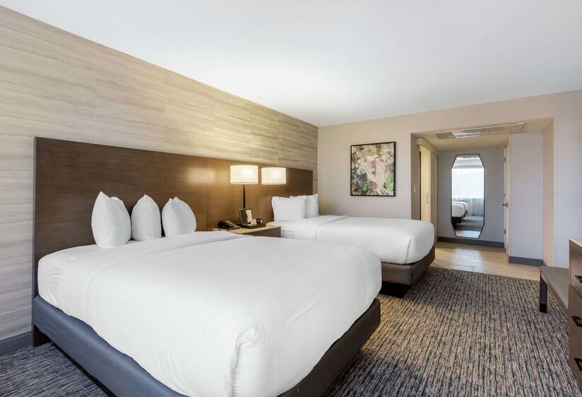 فندق Doubletree By Hilton Birmingham Perimeter Park