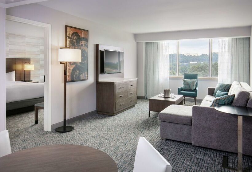 فندق Doubletree By Hilton Birmingham Perimeter Park