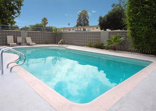 هتل Sequoia Lodge