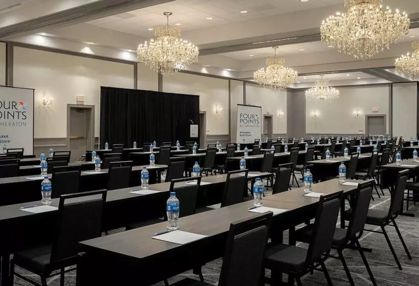 فندق Four Points By Sheraton Milwaukee North Shore