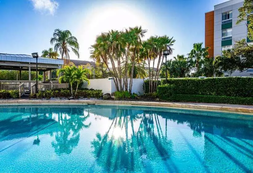 فندق Hilton Tampa Airport Westshore