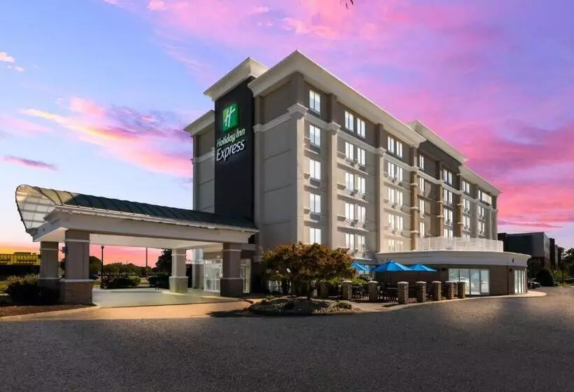 Holiday Inn Express Hotels Hampton, An Ihg