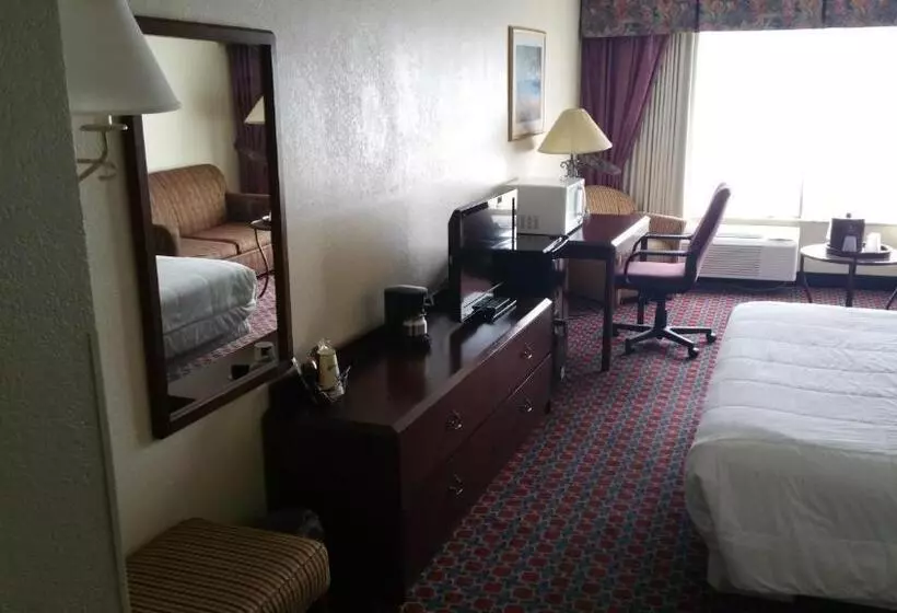 Imperial Swan Hotel And Suites Lakeland