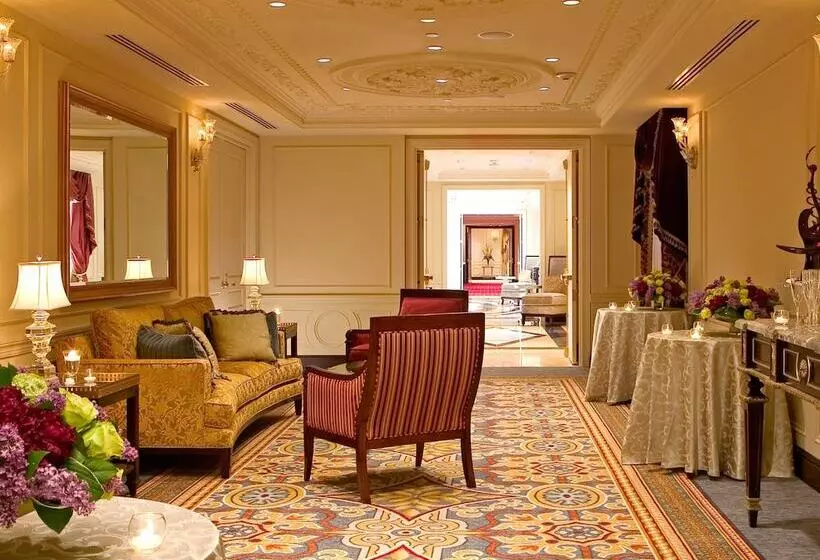 Lotte New York Palace