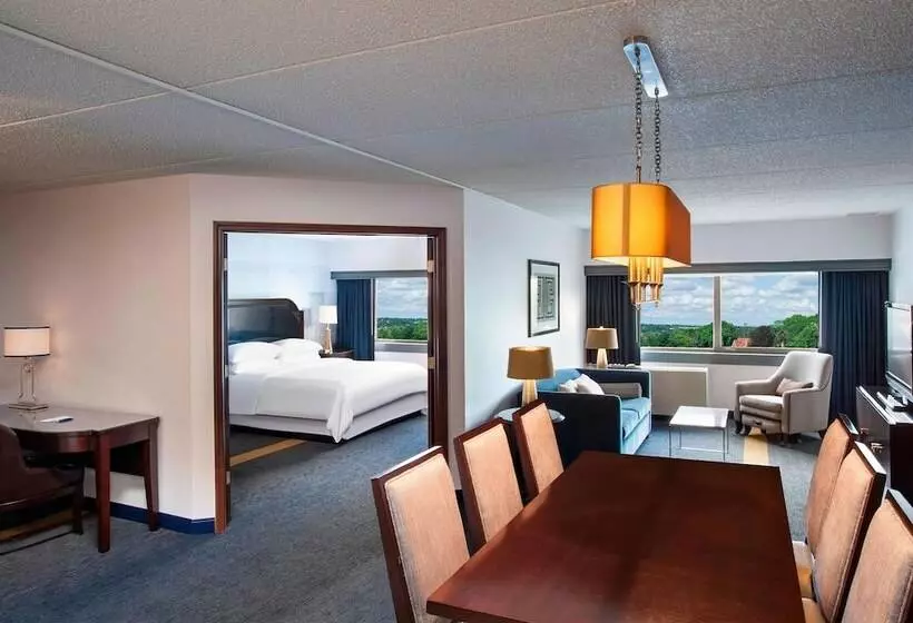 Hotel Sheraton Syracuse University  & Conference Center