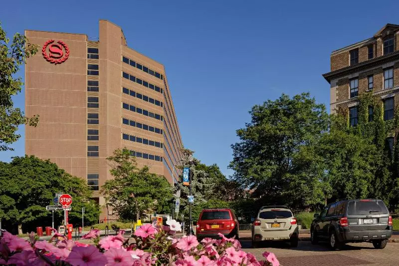 Hotel Sheraton Syracuse University  & Conference Center