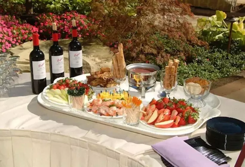 ホテル Somerset Inn Troy