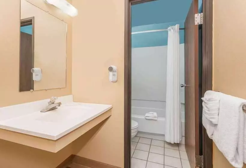 Hotel Super 8 By Wyndham Dillon/breckenridge Area