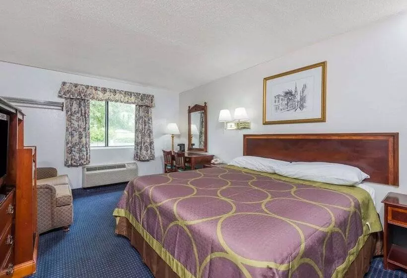 فندق Super 8 By Wyndham Hartford