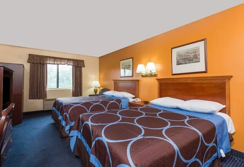 فندق Super 8 By Wyndham Hartford