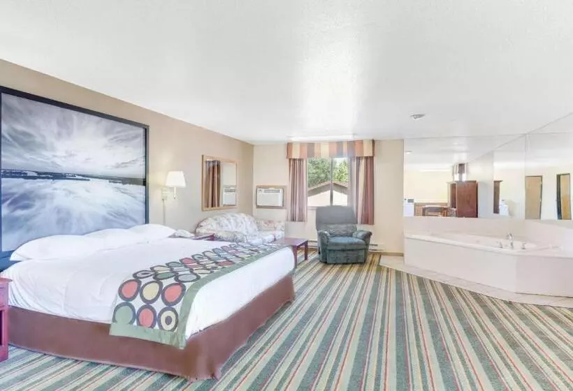 فندق Super 8 By Wyndham Mitchell