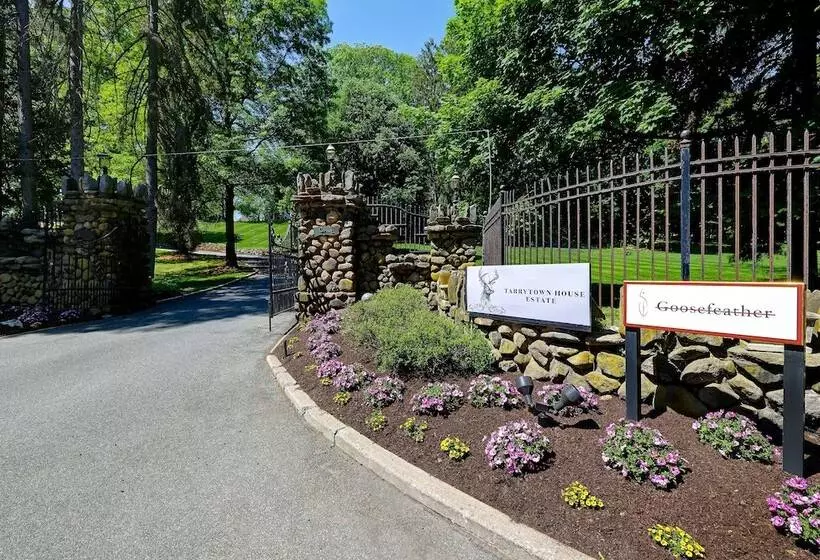 هتل Tarrytown House Estate On The Hudson