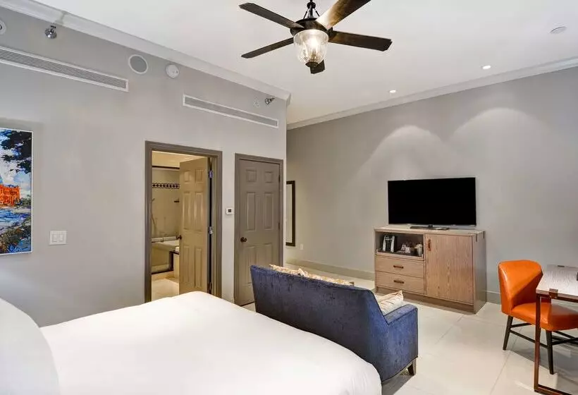 The Cincinnatian Hotel Curio Collection By Hilton