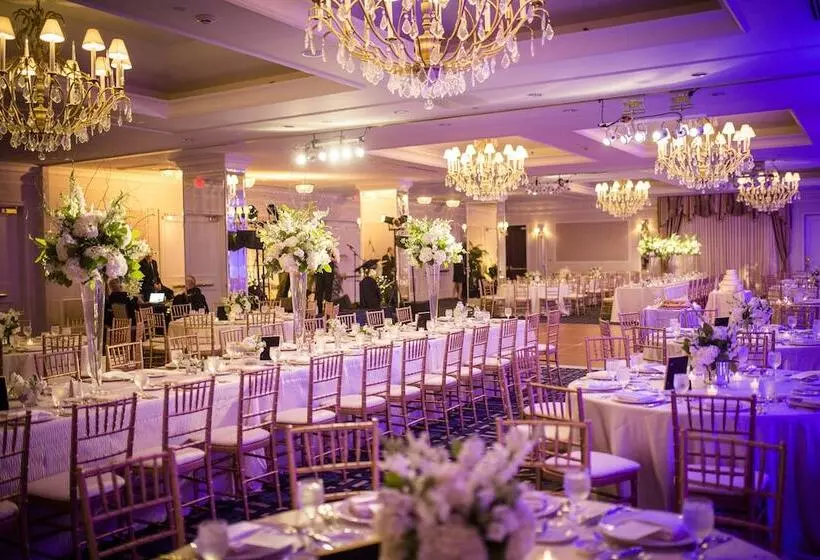 酒店 The Colonnade