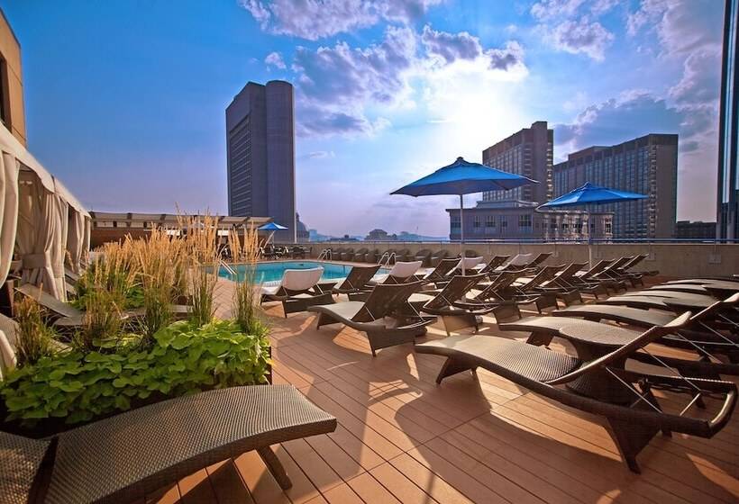 هتل The Colonnade