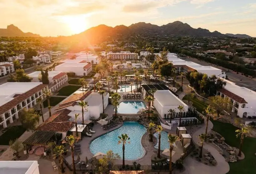 Kimpton Miralina Resort and Villas by IHG