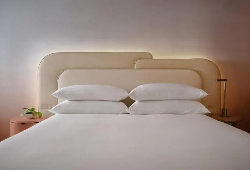 Kimpton Miralina Resort and Villas by IHG