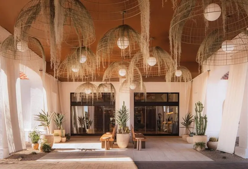 Kimpton Miralina Resort and Villas by IHG
