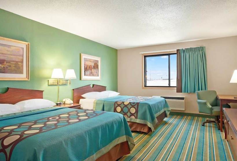 モーテル Coratel Inn & Suites By Jasper Hastings