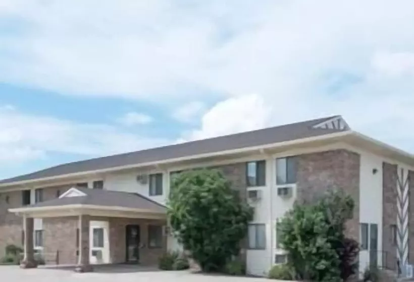 מוטל Super 8 By Wyndham Milbank Sd