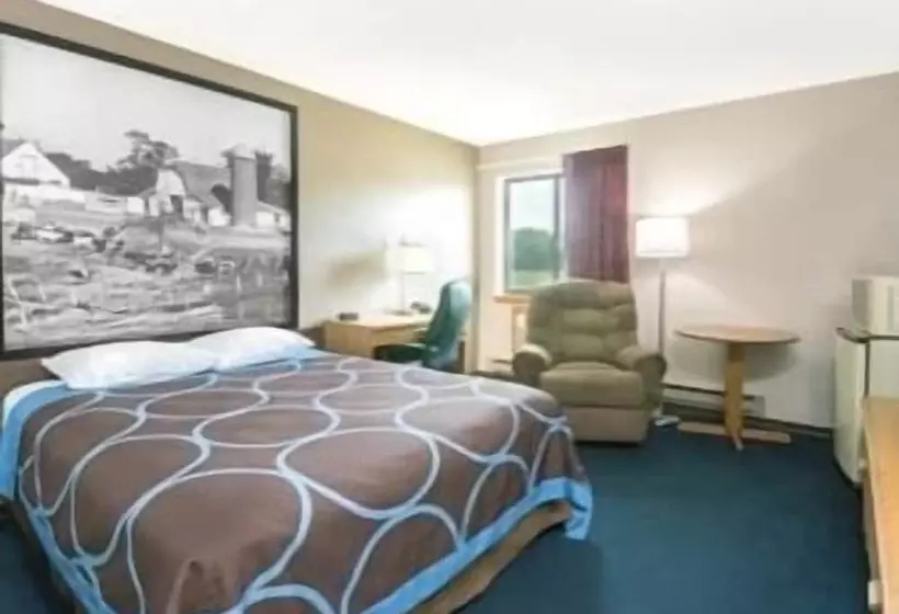 מוטל Super 8 By Wyndham Milbank Sd