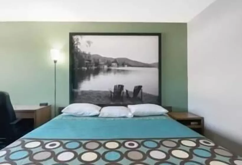 מוטל Super 8 By Wyndham Milbank Sd