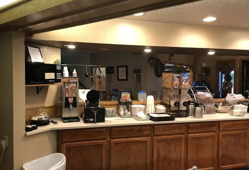 모텔 Super 8 By Wyndham North Platte