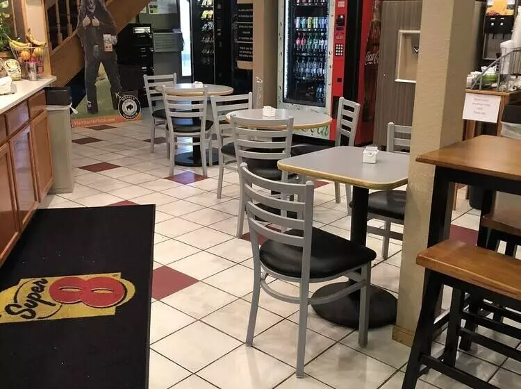 모텔 Super 8 By Wyndham North Platte