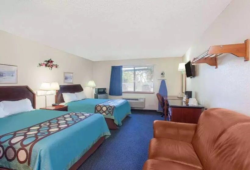 汽车旅馆  Super 8 By Wyndham Selma/fresno Area