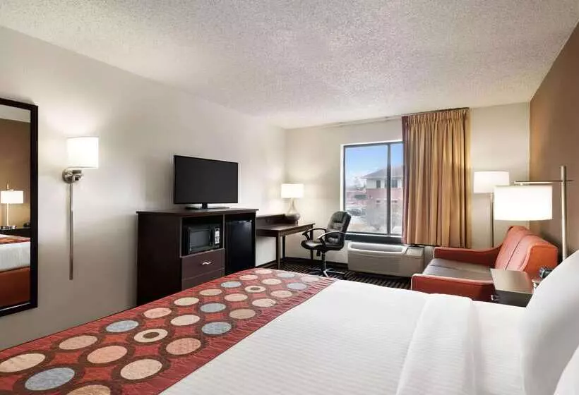 فندق على الطريق Super 8 By Wyndham Wausau