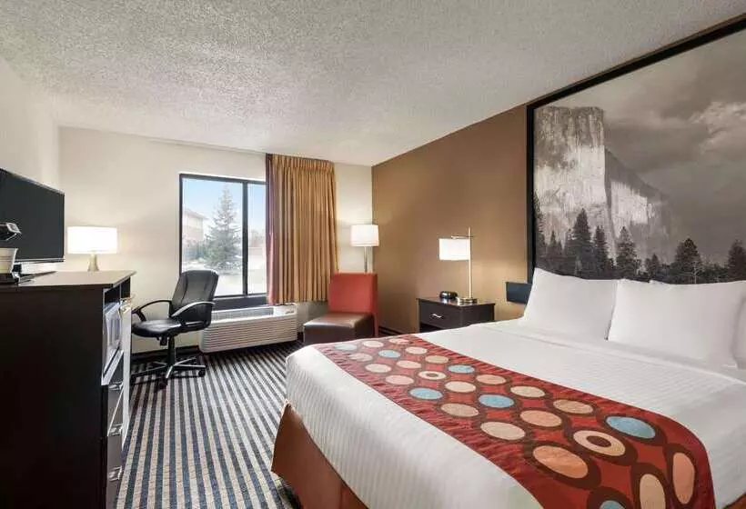 فندق على الطريق Super 8 By Wyndham Wausau