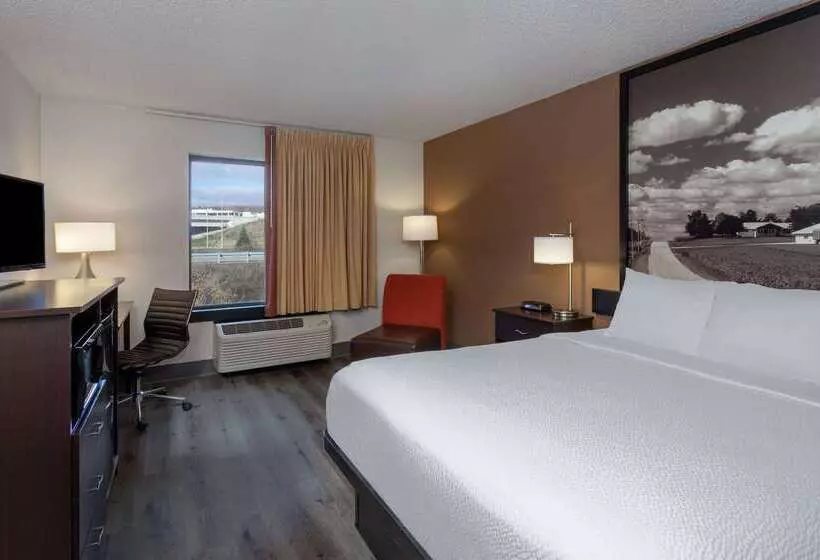 فندق على الطريق Super 8 By Wyndham Wausau