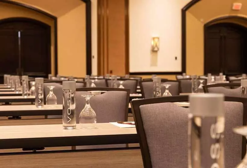 The Scottsdale Plaza Resort & Villas