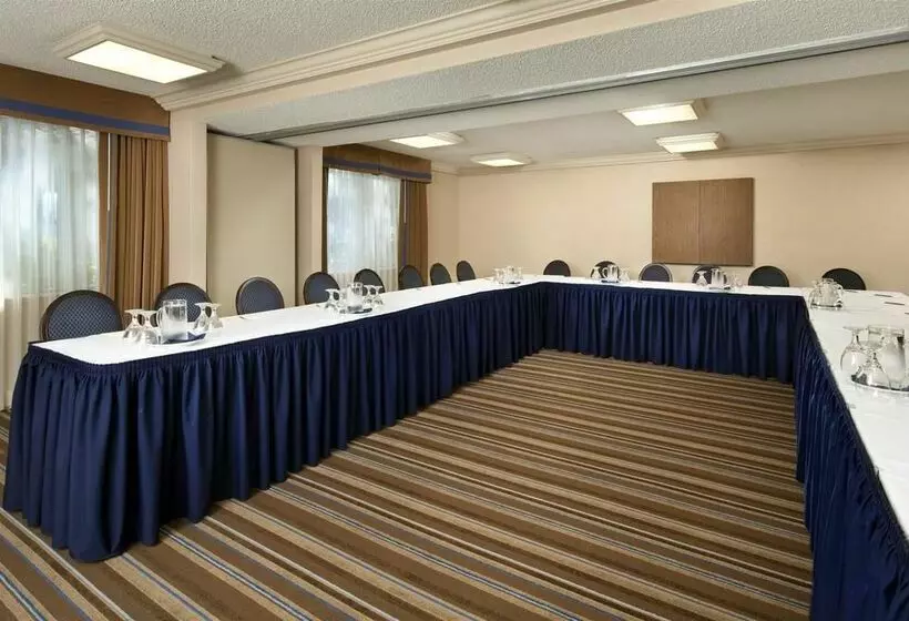 酒店 Mathilda At Moffett Park